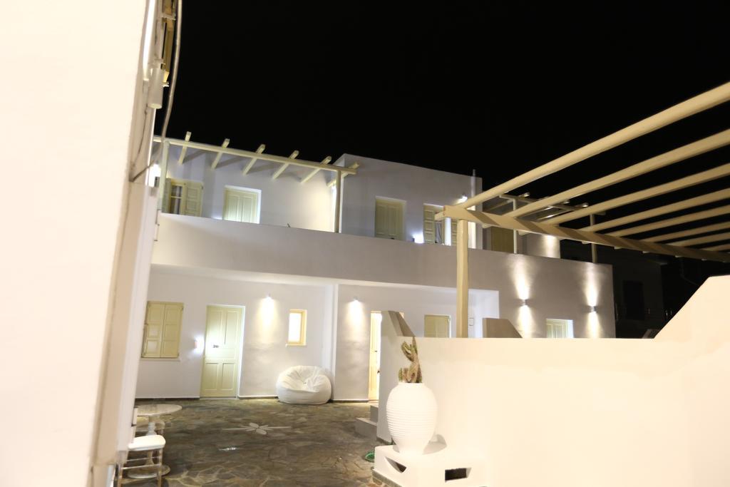 The White Suites Adamantas  Zewnętrze zdjęcie